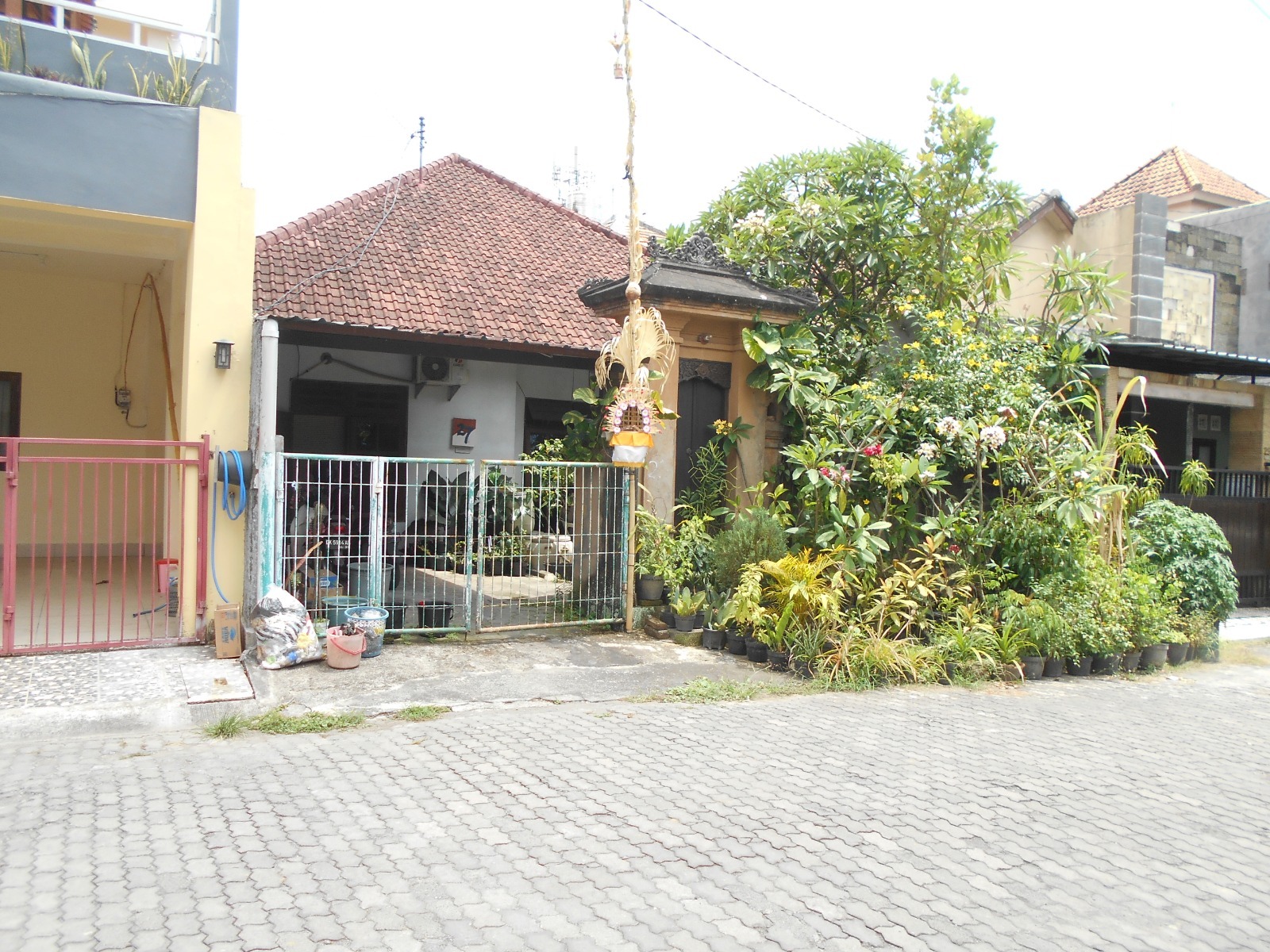 slide_0